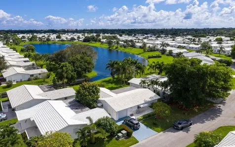 2211 SW Roma Way Boynton Beach FL 33426