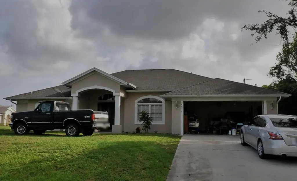 1302 SW Crest Avenue Port St Lucie FL 34953