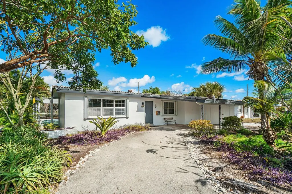 259 SW 2nd Street Boca Raton FL 33432