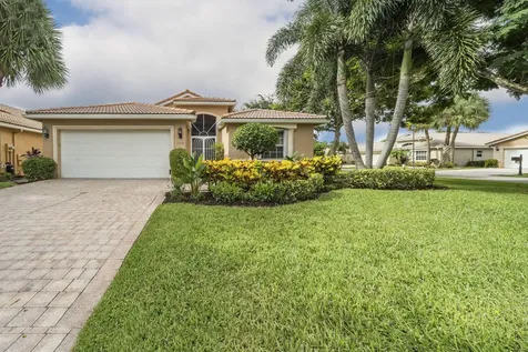 13908 Via Nidia Delray Beach FL 33446