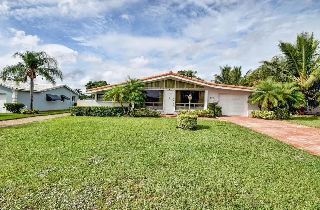 3211 Fernwood Drive Boynton Beach FL 33435