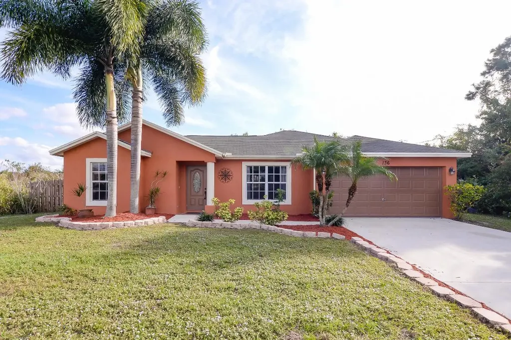 136 SW S Wakefield Circle Port St Lucie FL 34953