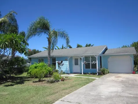 1651 SE Cascella Court Port St Lucie FL 34952