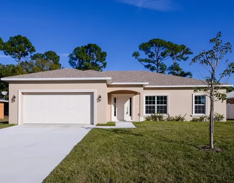 1552 SW Latshaw Avenue Port St Lucie FL 34953