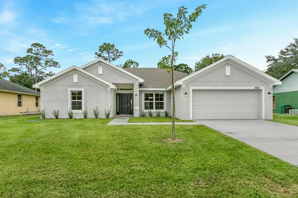 2940 SW Bridge Street Port St Lucie FL 34953