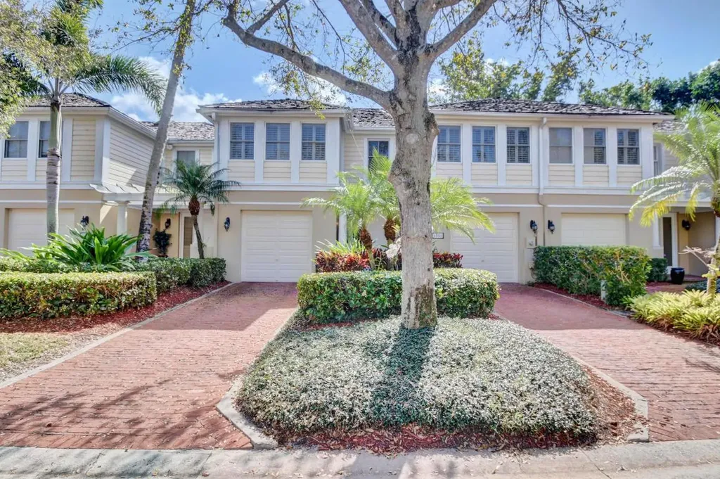 4056 NW 57th Street Boca Raton FL 33496