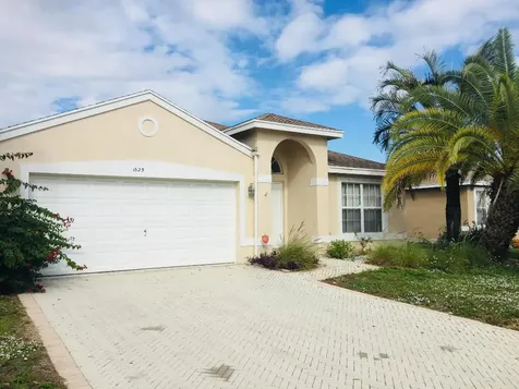 1625 Crooked Stick Way Greenacres FL 33413
