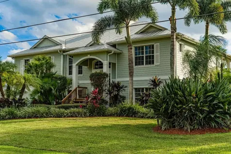 2026 SW Justison Avenue Port St Lucie FL 34953