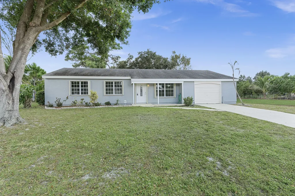 250 SW Kentwood Road Port St Lucie FL 34953