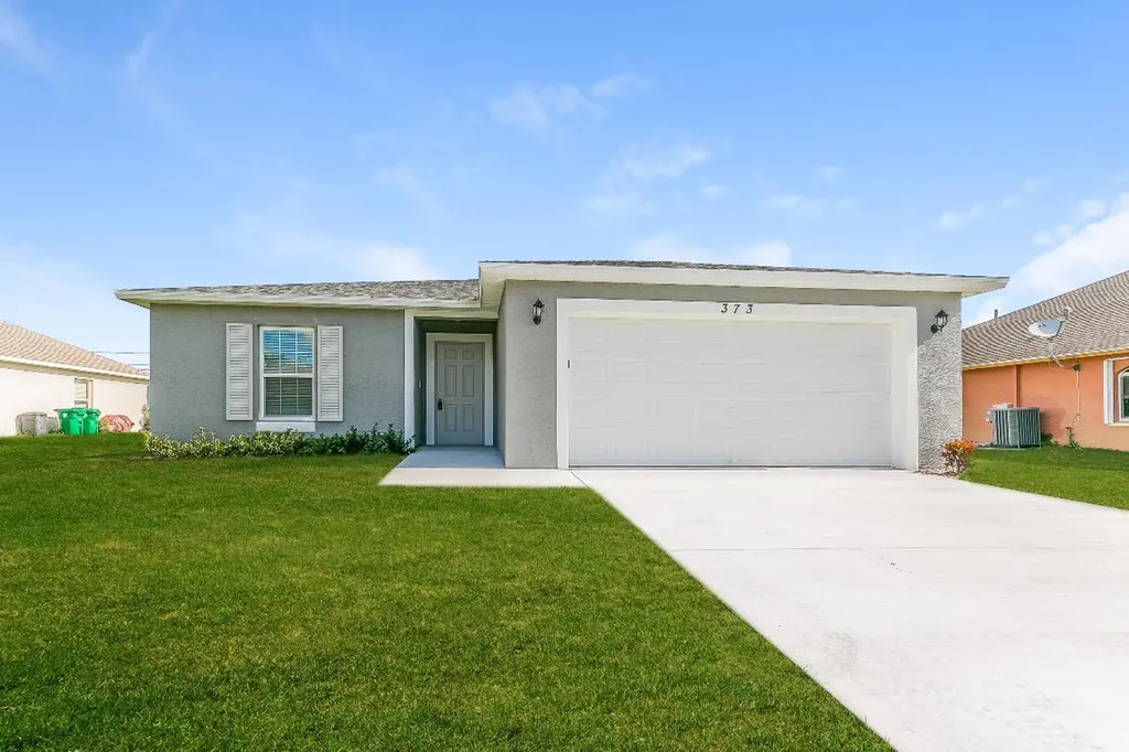 373 SW Fig Avenue Port St Lucie FL 34953