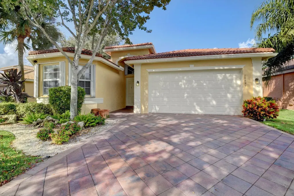 10897 Deer Park Lane Boynton Beach FL 33437