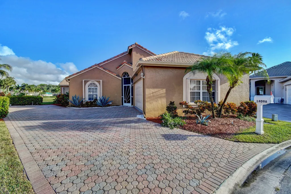 14096 Glenlyon Court Delray Beach FL 33446