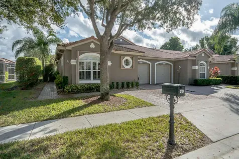 21104 Via Ventura Boca Raton FL 33433