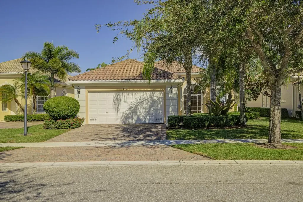 8407 Xanthus Lane Wellington FL 33414