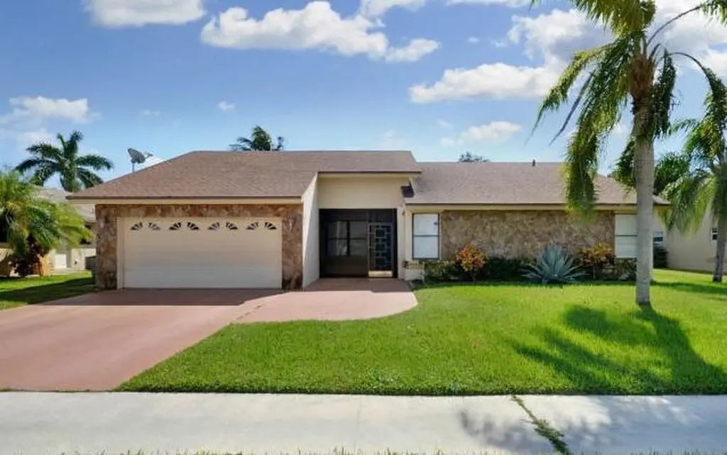 9670 Lancaster Place Boca Raton FL 33434