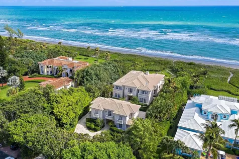 19 N Beach Road Hobe Sound FL 33455