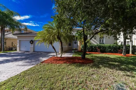 10400 Cypress Lakes Preserve Drive Lake Worth FL 33449