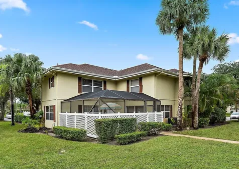 3 Amherst Court Royal Palm Beach FL 33411