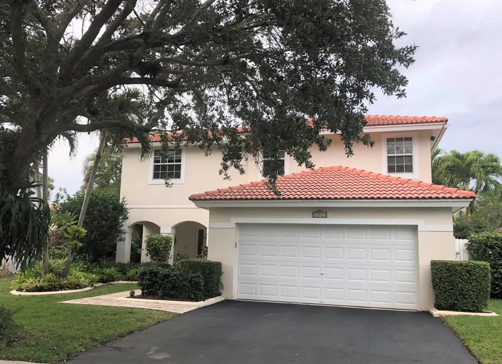 12527 NW 10th Court Sunrise FL 33323