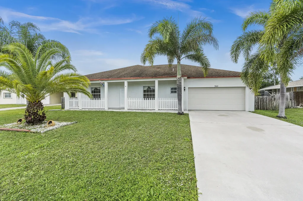 362 NW La Playa Street Port St Lucie FL 34983