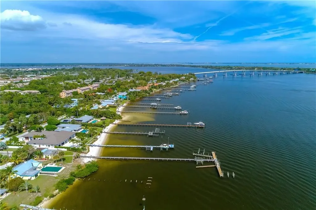 1119 SE Saint Lucie Boulevard Stuart FL 34996