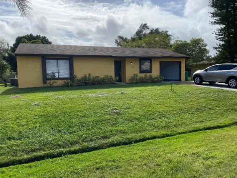 544 NW Azalea Avenue Port St Lucie FL 34983