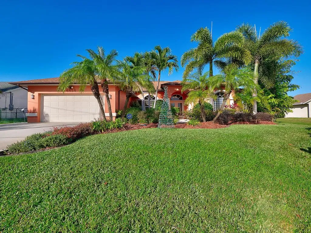 6828 NW Granger Avenue Port St Lucie FL 34983