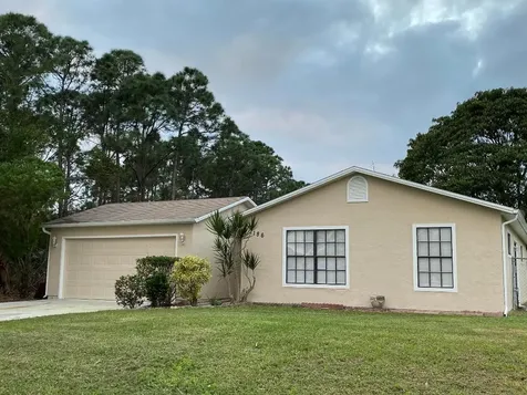 1186 SW Ithaca Street Port St Lucie FL 34983