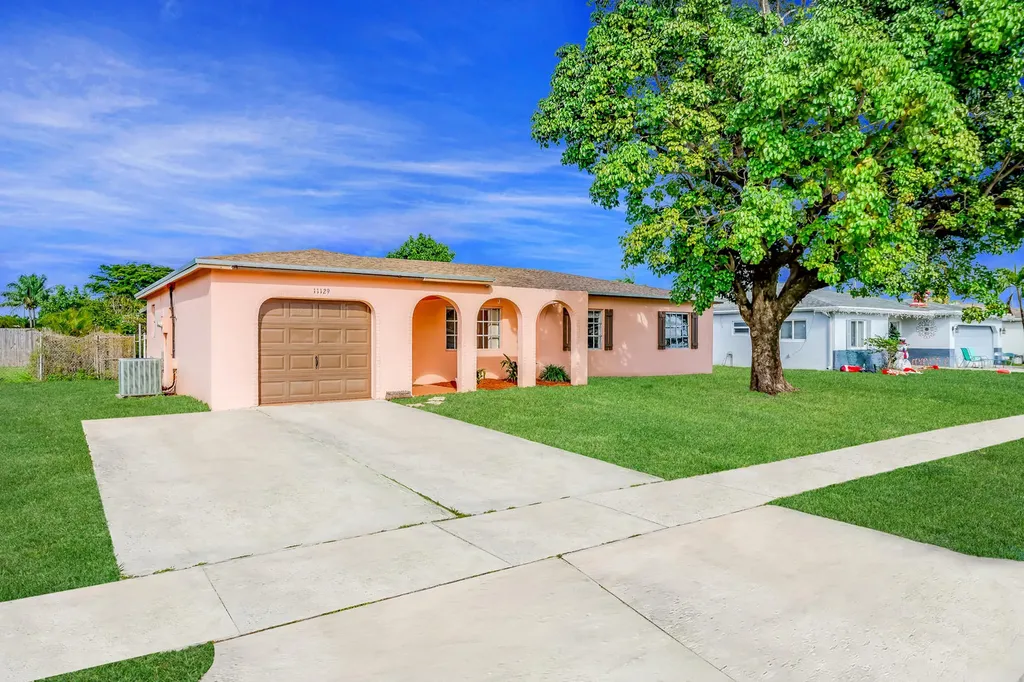 11129 Median Street Boca Raton FL 33428
