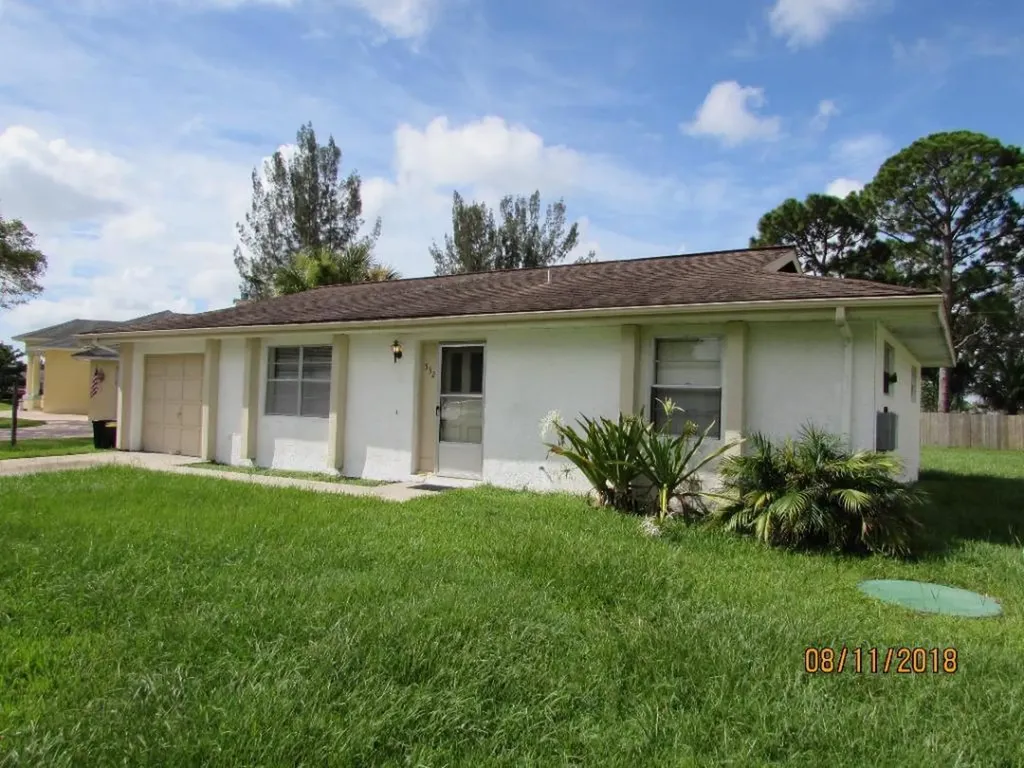532 NW Floresta Drive Port St Lucie FL 34983