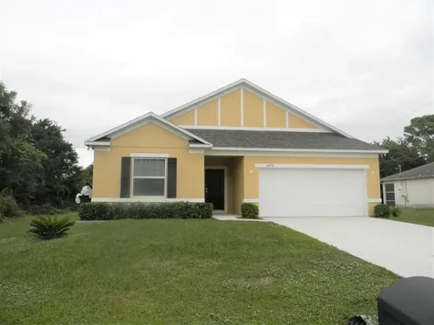 1673 SW Meridian Avenue Port St Lucie FL 34953