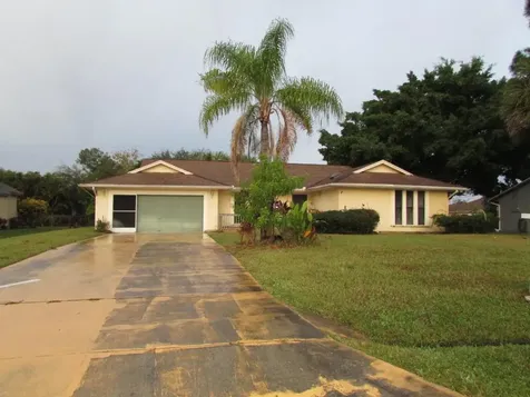 1045 SW Fenway Road Port St Lucie FL 34953