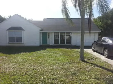 2602 NE Myrtle Street Jensen Beach FL 34957