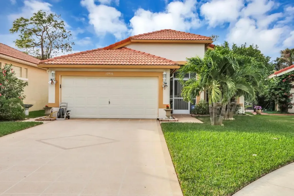 12958 Kingsdale Lane Wellington FL 33414