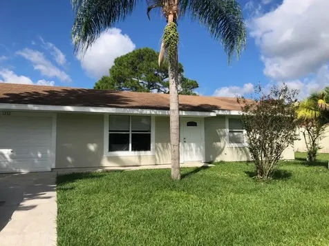 1732 SW Garnet Street Port St Lucie FL 34953