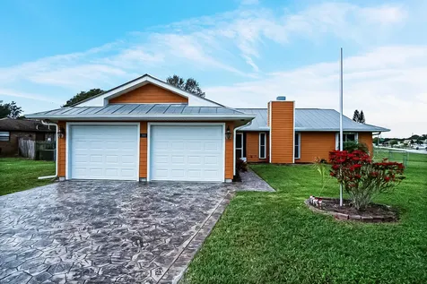 380 NW Dearman Street Port St Lucie FL 34983
