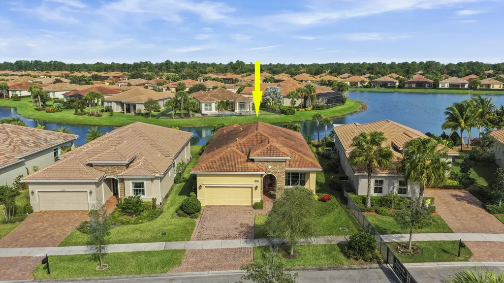 17104 SW Ambrose Way Port St Lucie FL 34986