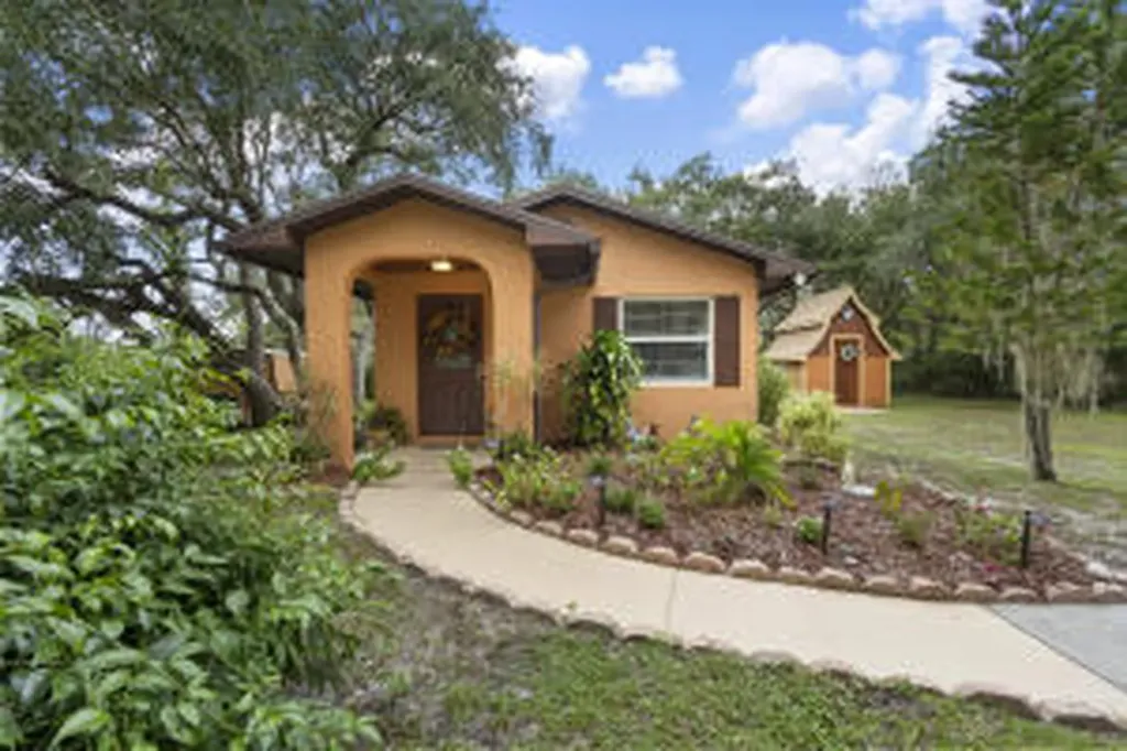 5155 Tozour Road Fort Pierce FL 34946