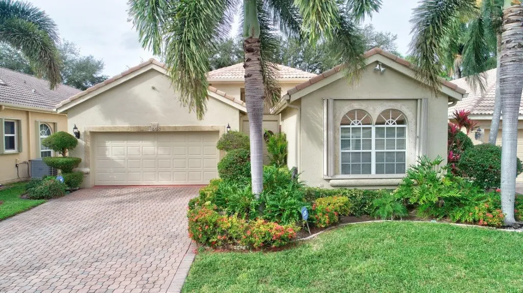 10795 Royal Palladium Place Boynton Beach FL 33436