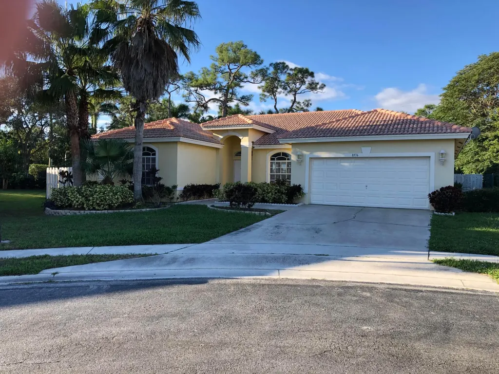 8716 Woodberry Court Lake Worth FL 33467