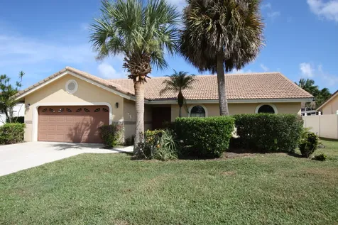 8050 W Country Club Boulevard Boca Raton FL 33487