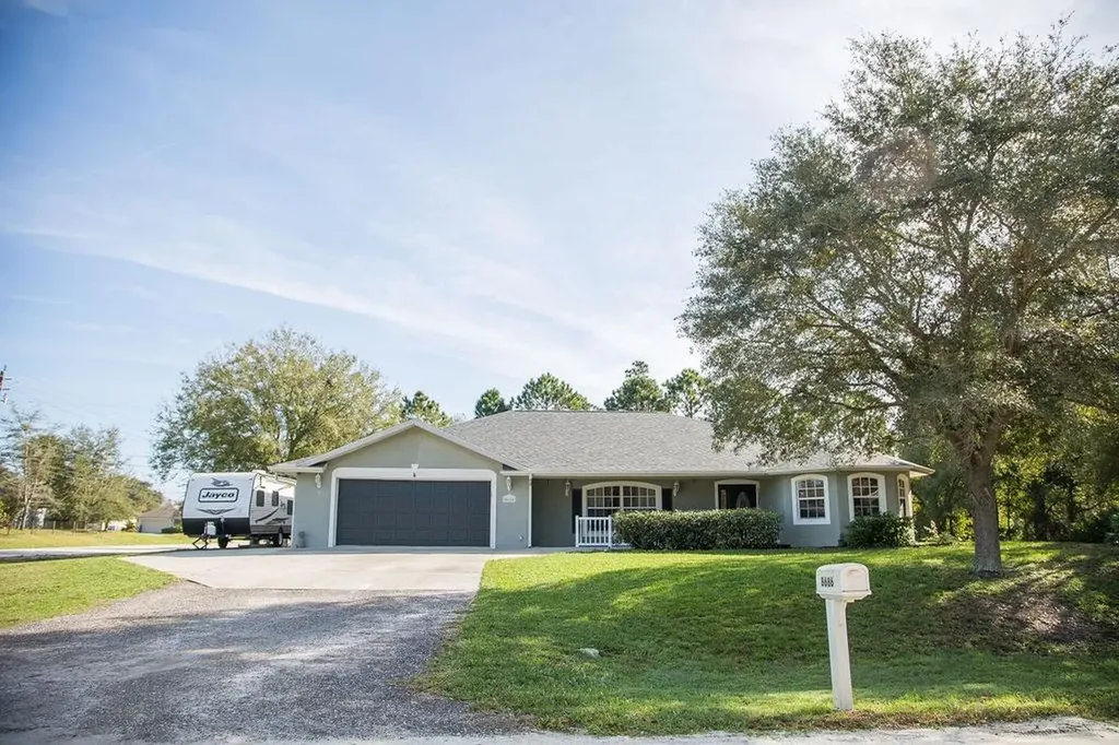 8686 105th Court Vero Beach FL 32967