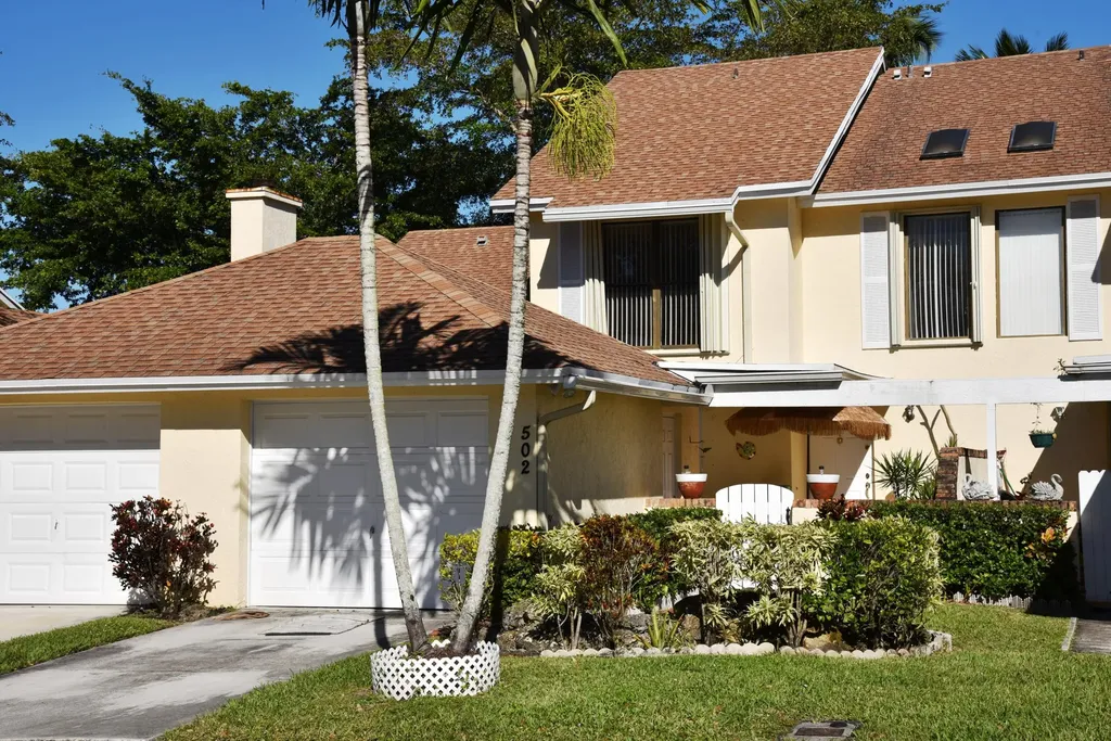 502 Maplewood Drive Greenacres FL 33415