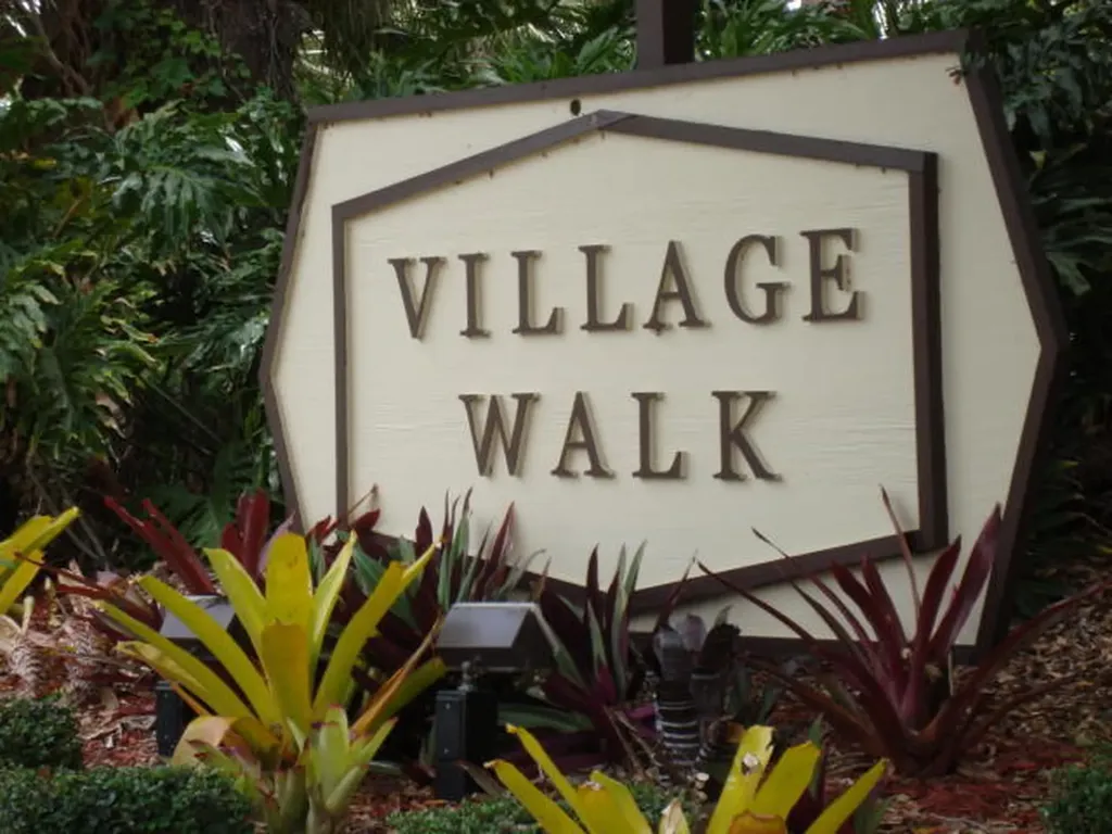 184 Ramblewood Circle Royal Palm Beach FL 33411