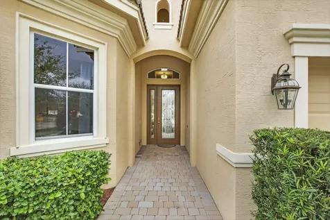9657 SW Nuova Way Port St Lucie FL 34986