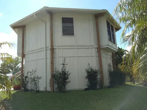 1048 8th Street Okeechobee FL 34974