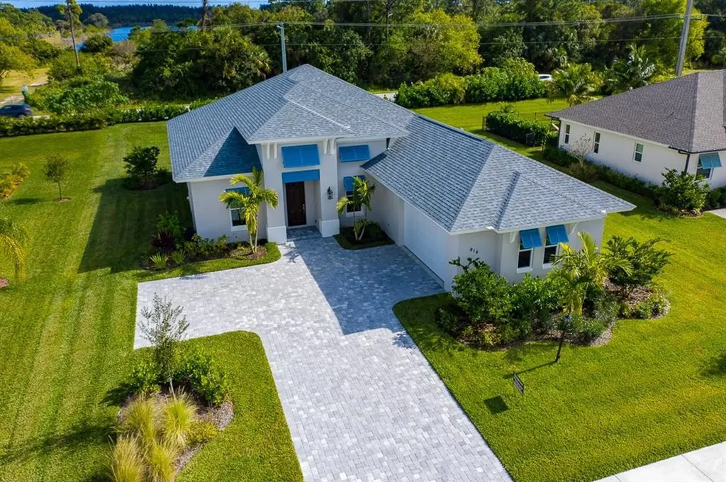 916 Yearling Trail Sebastian FL 32958