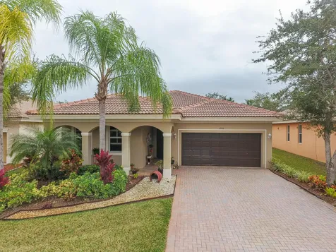 1768 SW Jamesport Drive Port St Lucie FL 34953