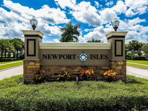 1768 SW Jamesport Drive Port St Lucie FL 34953
