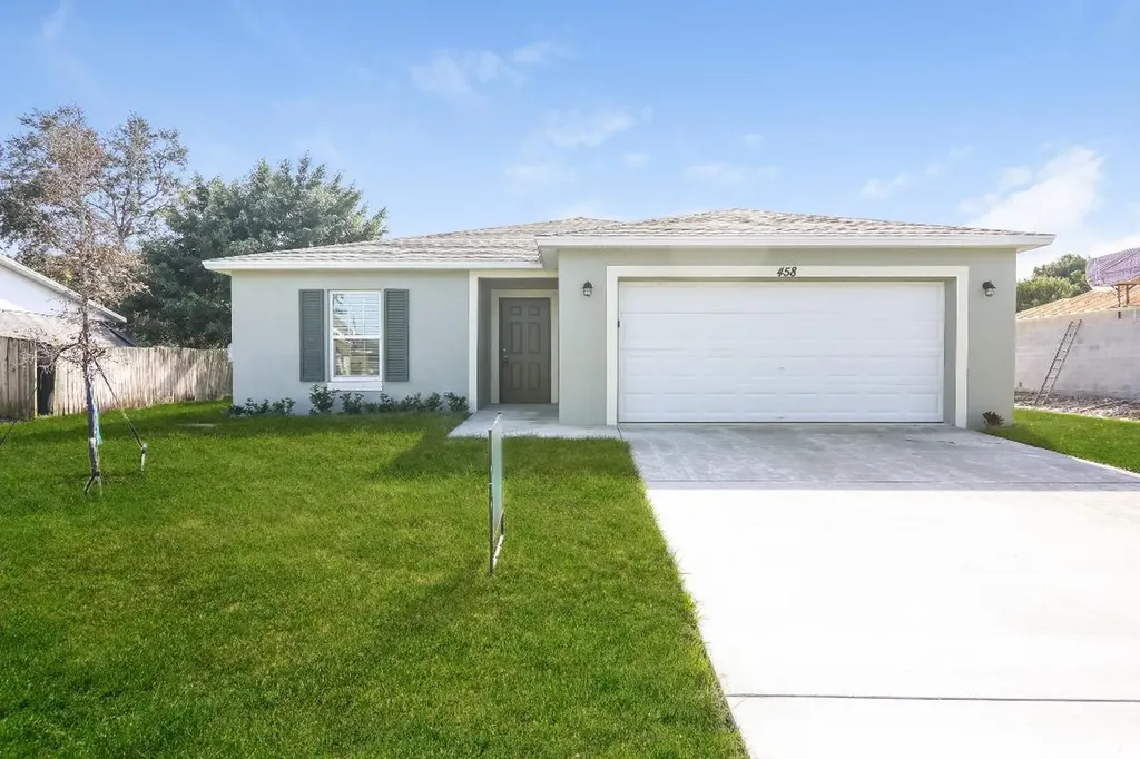 458 SW Kabot Avenue Port St Lucie FL 34953